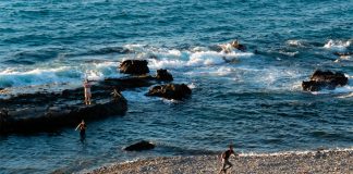 La Abogacía española exige el cese de las repatriaciones de menores sin garantías jurídicas