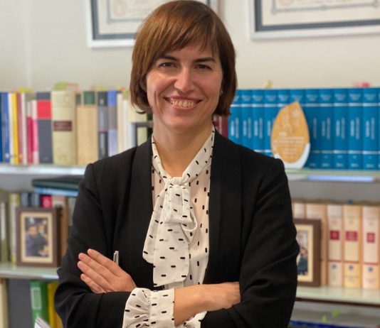 Mujer y notariado: una realidad