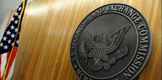 SPACs: ¿Estrellas fugaces en el mercado financiero norteamericano? File photo: The seal of the U.S. Securities and Exchange Commission hangs on the wall at SEC headquarters in Washington, June 24, 2011. REUTERS/Jonathan Ernst