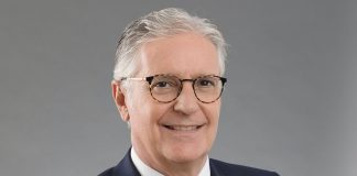 Tirso Gracia es galardonado con el I Premio Carlos III a la Excelencia Jurídica