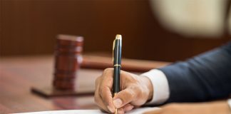 Una curiosa noticia sobre el procesamiento en el procedimiento abreviado