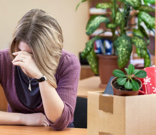 El despido de una embarazada es nulo pero no discriminatorio si la empresa no lo sabía