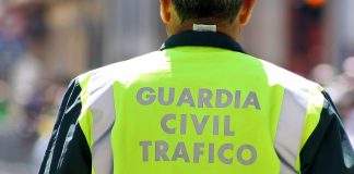 El Tribunal Supremo confirma la condena a un año y medio de prisión a dos guardias civiles que ordenaron “desnudos integrales” a tres jóvenes en un control