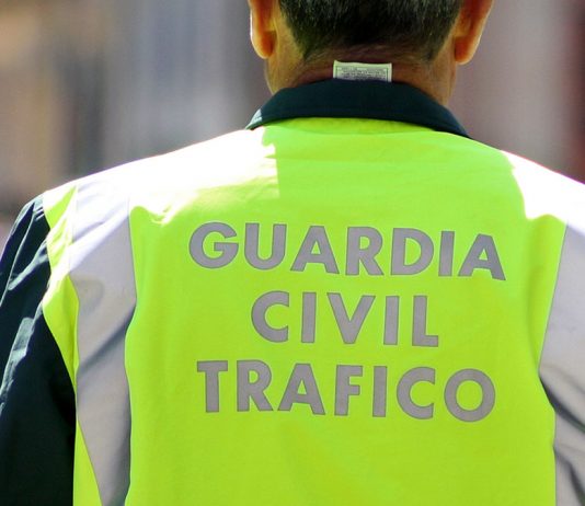 El Gobierno central y navarro culminan el traspaso de las competencias de tráfico: será efectivo en julio de 2026