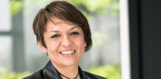 “Todavía escucho a colegas de profesión decir que un cliente o un sector no es propio para que lo atienda una mujer abogada” Silvia Palacios Flores