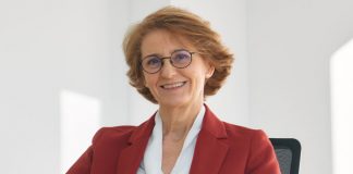 Ser técnicamente sólida es necesario pero no suficiente para acceder a puestos de responsabilidad en los despachos