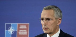 El jefe de la OTAN dice que Rusia pagaría un «alto precio» por la agresión de Ucrania