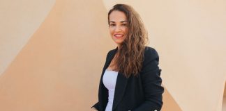 Las ventajas de liderar un bufete en femenino