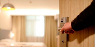 Qué opciones eligen los inversores para gestionar un hotel