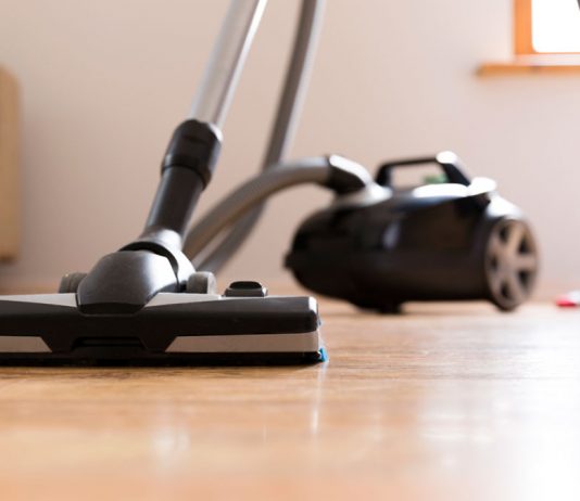 Que los empleados de hogar (mayoría mujeres) estén excluidos de las prestaciones por desempleo, es discriminatorio y contrario al Derecho UE