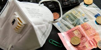 La Sanidad valenciana, primera condenada a indemnizar a médicos por falta de protección en la primera ola