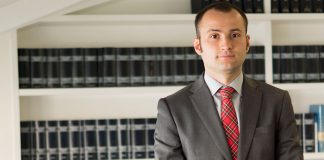 Abdón Pedrajas Littler nombra socio a Ignacio González Ignacio González