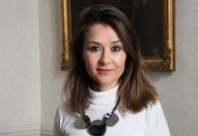 Las mujeres jóvenes, la igualdad y el turno de oficio