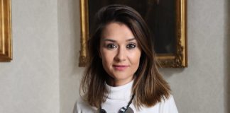 Las mujeres jóvenes, la igualdad y el turno de oficio