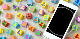 Libertad de opinión y de información