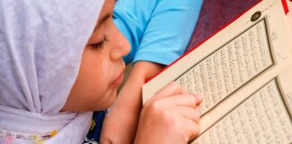 El TSJ de Murcia reconoce el derecho de una familia a que sus hijas reciban enseñanza religiosa islámica en un centro público