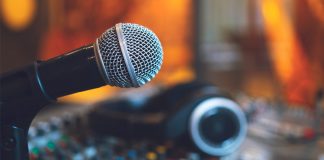 El superávit creativo. Remezcla de «La Macarena»