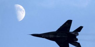 Estados Unidos rechaza la oferta de Polonia de darle aviones de combate de fabricación rusa para Ucrania