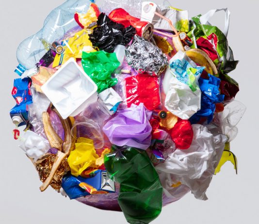 «Plastic Tax»: el usar y tirar se va a acabar