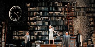 Una ópera en un despacho de abogados