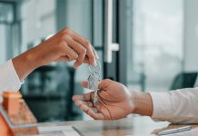 Las comunidades de propietarios pueden prohibir la actividad de alquileres turísticos mediante acuerdos adoptados en junta por mayoría de tres quintos