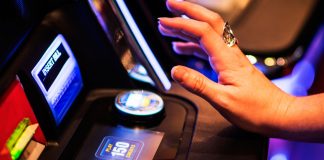 Máquinas tragaperras: según el Abogado General Rantos, la lucha contra los riesgos de adicción a los juegos de azar puede justificar una reducción de las remuneraciones y comisiones debidas a los concesionarios