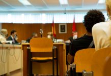 El TC admite recurso de amparo de un abogado sevillano por tener que esperar tres años para celebrar un juicio