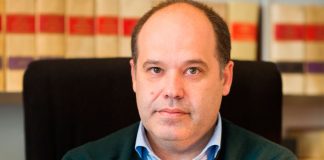 “Las asistencias jurídicas externas permiten adecuar el funcionamiento y los medios de la Administración a su mecánica ordinaria”