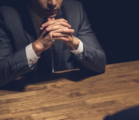 Podcast de Óscar Fernández León sobre cómo alcanzar nuestros objetivos al interrogar al perito que hemos propuesto