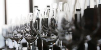 Desestiman el recurso de un miembro de una sociedad gastronómica de Vitoria que consideró vulnerado su honor al llamarle la atención sobre que dejaba los utensilios sucios