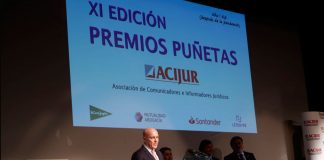 La abogacía de Santa Cruz de la Palma recibe el Premio “Puñetas Periféricas” de ACIJUR La abogacía de Santa Cruz de la Palma recibe el Premio “Puñetas Periféricas” de ACIJUR