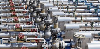 Decreto de Hungría permite al gobierno supervisar a las empresas de energía si es necesario