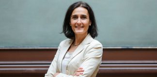 Mujeres por derecho y gestación subrogada