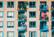 Las ocupaciones ilegales seguirán aumentando debido a la crisis económica