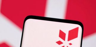 Trabajadores noruegos de petróleo y gas inician huelga, recortando producción