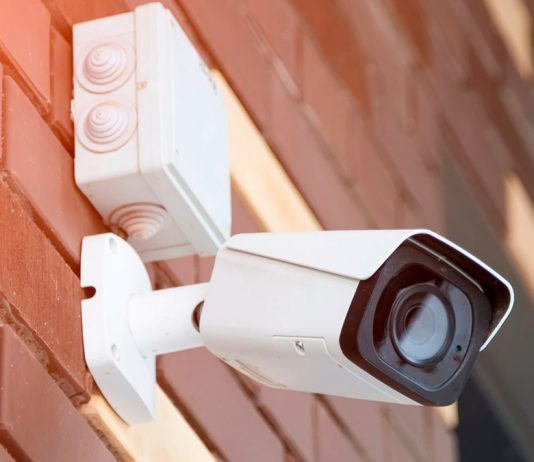 La Sala de lo Social de Cantabria confirma la instalación de videovigilancia en cada SUAP pero revoca la presencia generalizada de un vigilante de seguridad