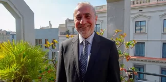 Auren ficha a Manuel Valero para financiero-bancario