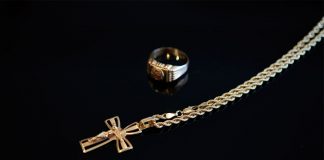 La Justicia europea avala la prohibición de llevar signos religiosos en el trabajo si se aplica de forma general