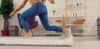 ¿Es accidente laboral el sufrido por un empleado que teletrabaja desde su domicilio?