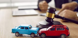 La Audiencia de Madrid absuelve a un hombre de conducir bajo los efectos del alcohol que rozó a otro coche cuando estaba aparcando