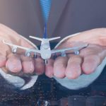 ¿Tienes derecho a compensación si un piloto enferma en vuelo? Un caso español te lo explica.