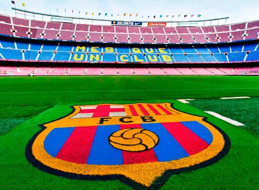 Barça: endeudamiento, control económico y fichajes