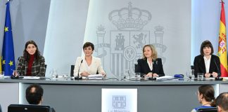 Aprobados dos anteproyectos de ley que afectan a los derechos de los consumidores y de los funcionarios