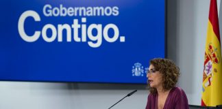 La Ley 38/2022 ‘recauda’ 1.500 millones de euros de la banca y las energéticas desde su entrada en vigor María Jesús Montero