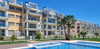 El Tribunal Supremo estima el recurso de varios propietarios contra la comunidad por declarar indispensable la práctica nudista para acceder a las zonas comunes de la finca