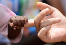 Vía libre para la tramitación de adopciones internacionales en Senegal