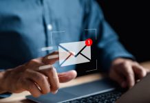 ¿La empresa puede revisar el correo corporativo de un trabajador despedido?