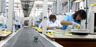 Una operadora de maquinaria logra la incapacidad permanente por un dolor que le limita funciones básicas de la vida diaria