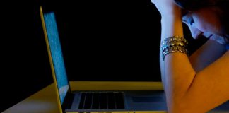 El ciberacoso o ciberbullying se puede calificar como delito de homicidio