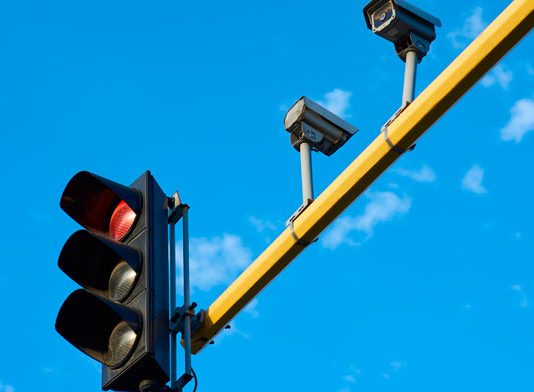 El TSJM ratifica tres años de cárcel para un agente de Movilidad por falsificar datos para multar al amante de su ex